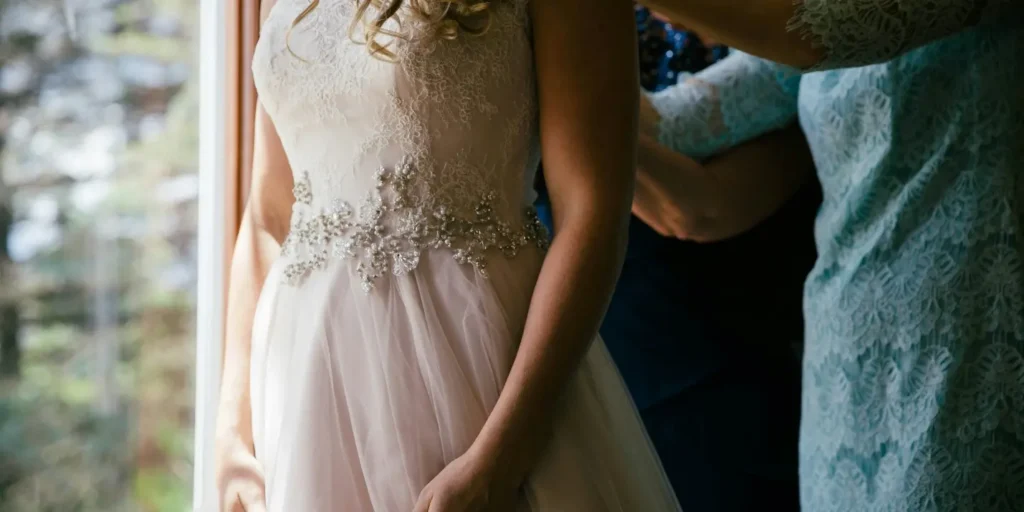 Making Memories: How to Have a Fun and Stress-Free Wedding Dress Shopping Experience