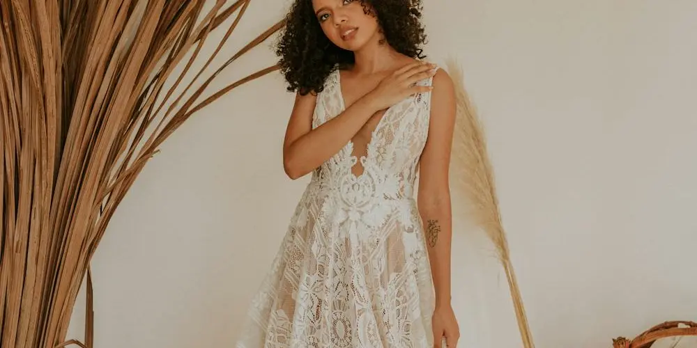 Wedding Dress Fabrics: How to Choose the Best One for Your Big Day